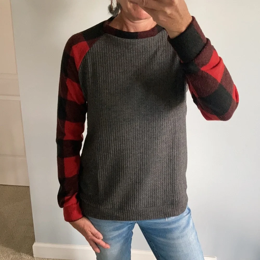Black, Red, Grey Long Sleeve Tunic Top - Picture 6 of 13